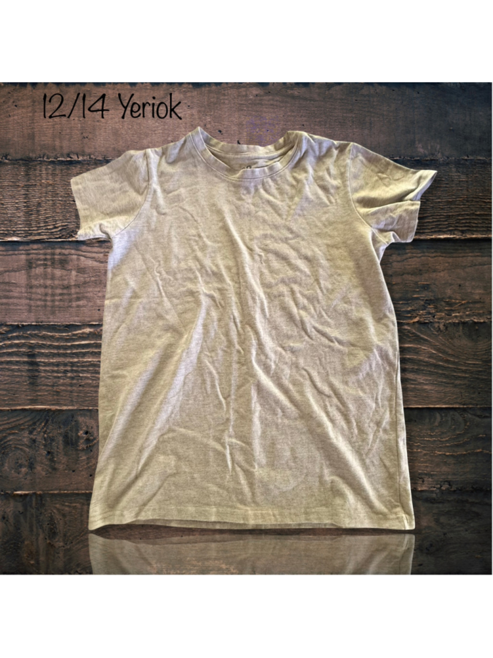 Size 12/14 Yeriok Tshirt
